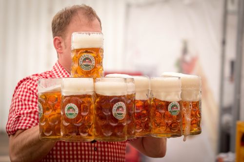 folk festival beer tradition