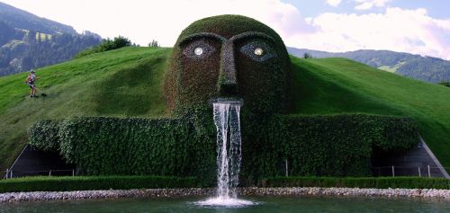 fontana garden face