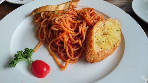 food pasta spaghetti