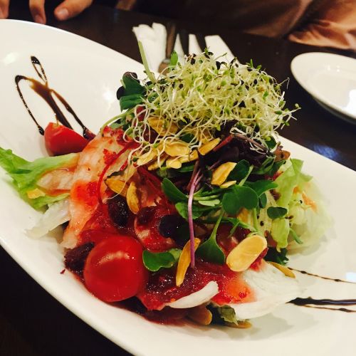 food salad tomato