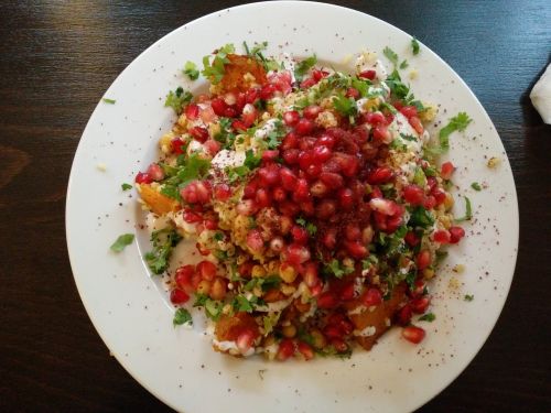 food salad pomegranate seeds