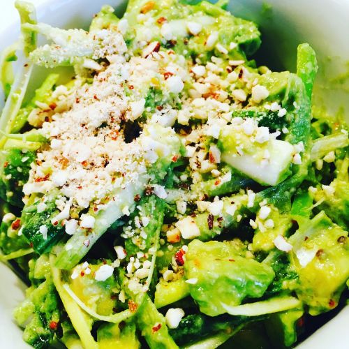 food avocado salad
