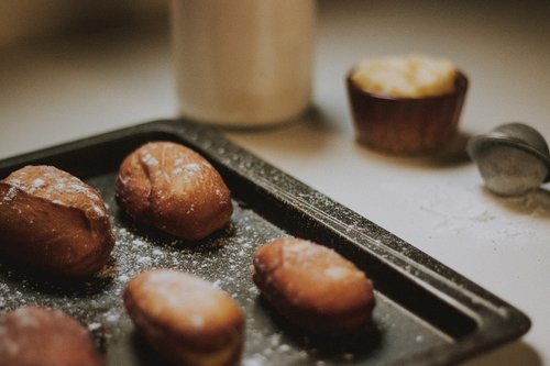 food  tray  baking