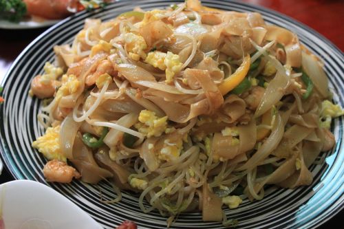 food fried noodles noodle