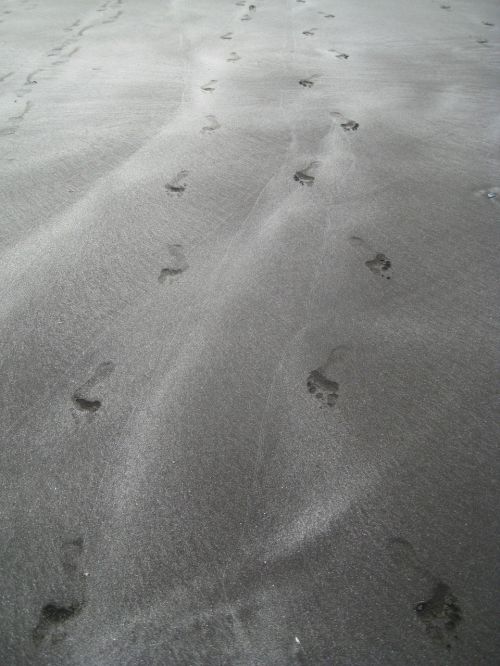 footprints sand footsteps