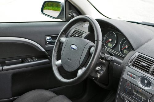 ford mondeo auto