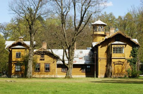 forester manor house forest