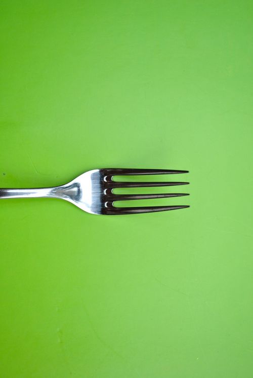 fork green screen dining