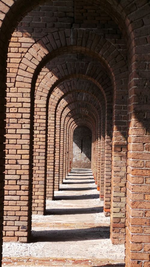 fort tunnel bricks