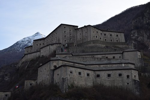 fortress  castle  alps