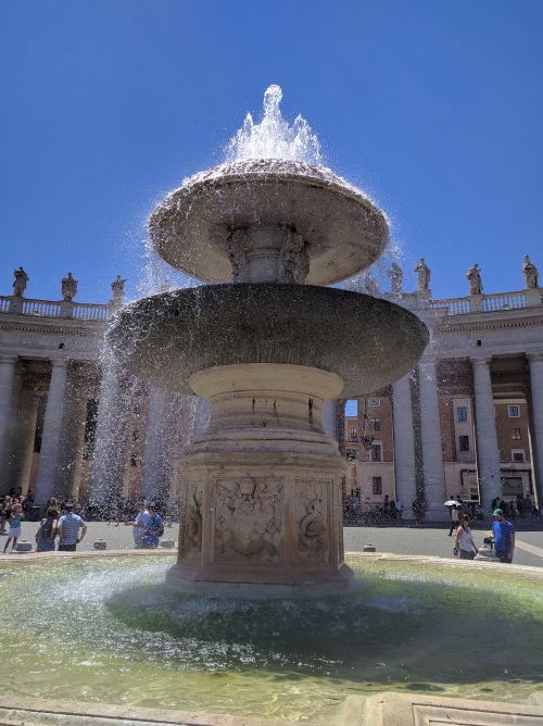 fountain rome vatican