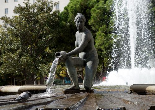 fountain woman water