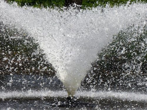 fountain water drip