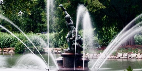 fountain statue kew
