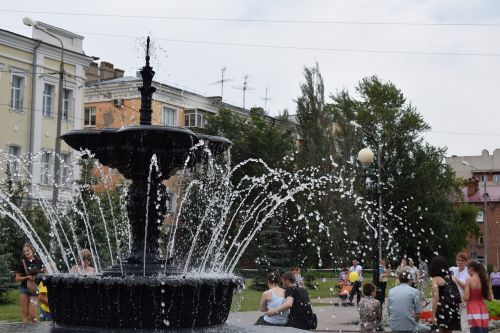 fountain city sculpture