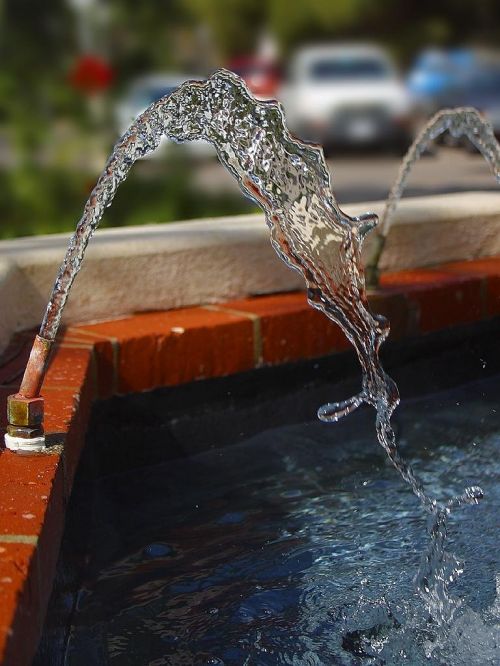 fountain water liquid