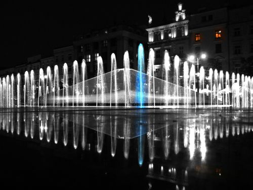 fountain water city