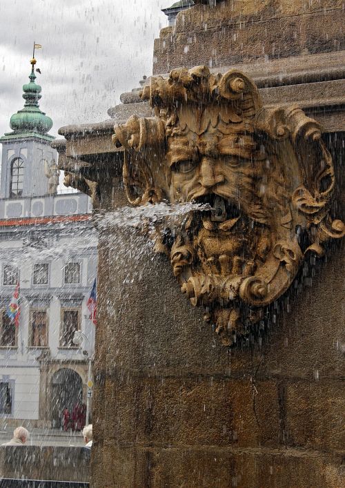 fountain town hall city