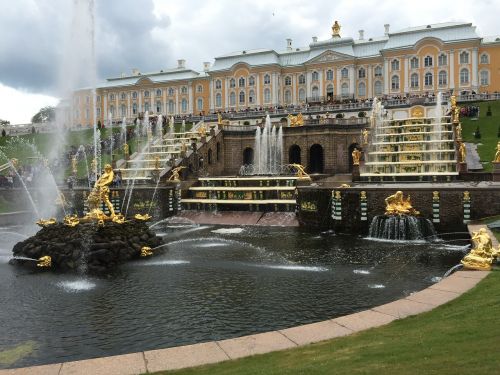 fountain park peterhof