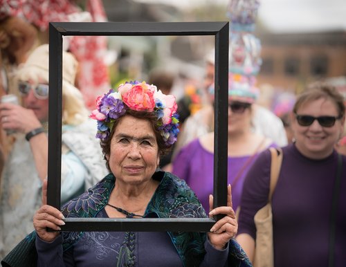 frame  mardi gras  costume