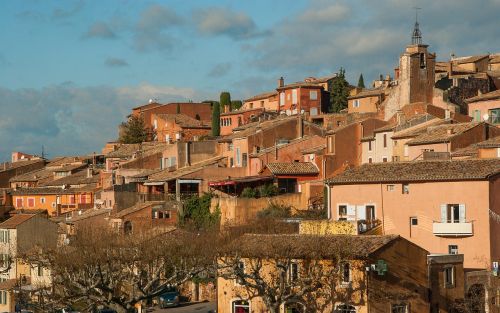 france roussillon village