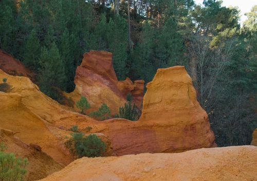 france roussillon ocher