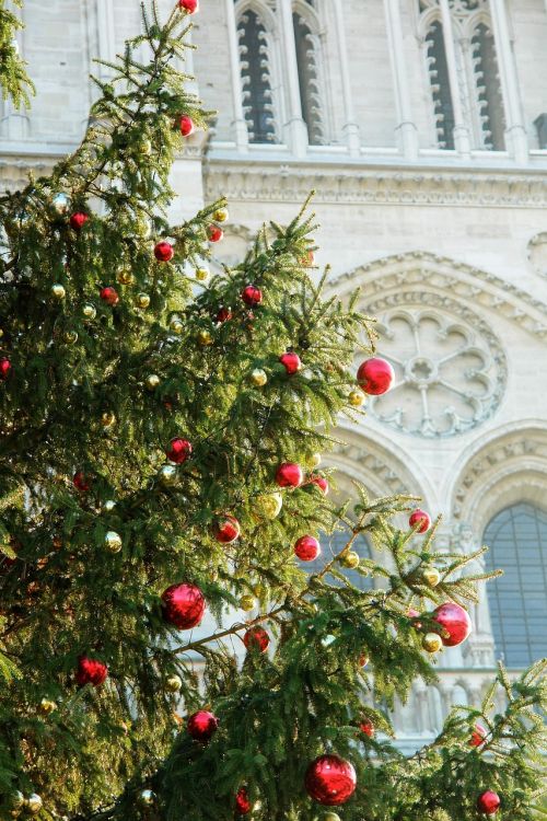 france paris church