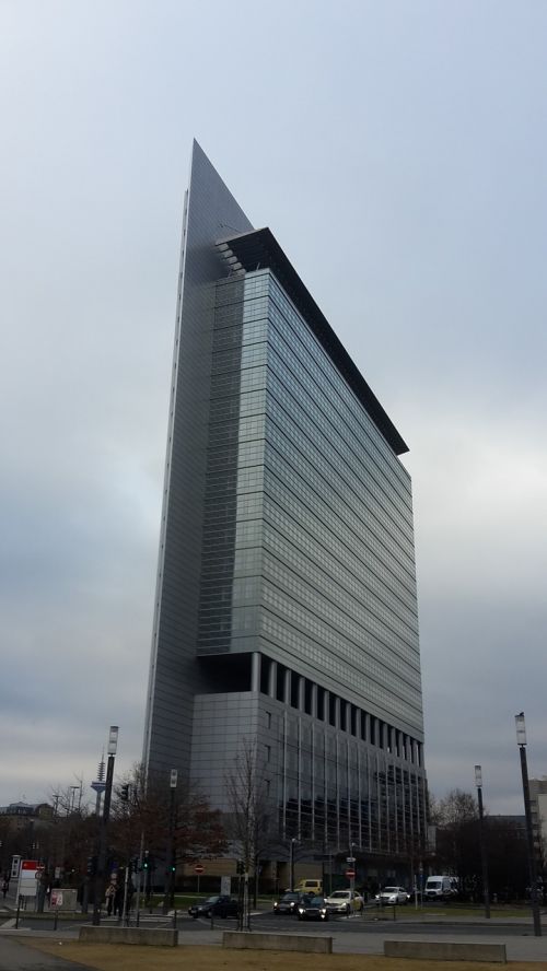 frankfurt building modern