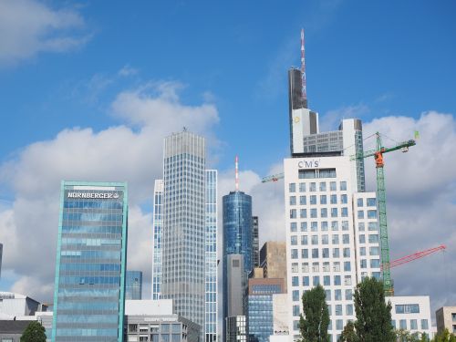 frankfurt am main germany hochaeuser skyscraper