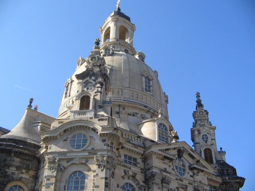 frauenkirche dresden steeple