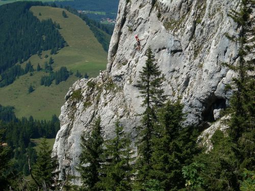 free climbing mountaineer kampenwand