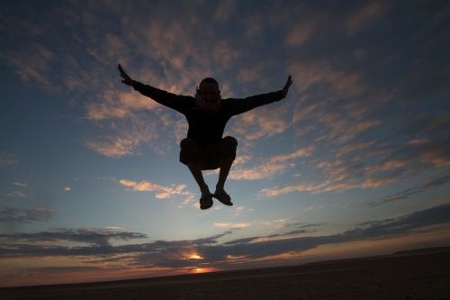 freedom jumping playing