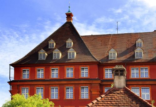 freiburg red house blue sky