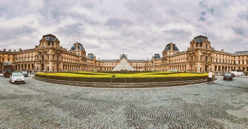 french the louvre construction