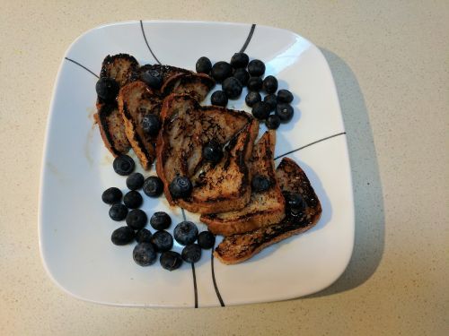 french toast blueberries breakfast