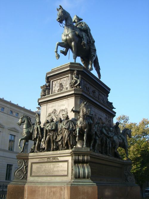 friedrich the great berlin monument