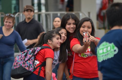 friends selfie young