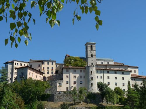 friuli castel monte monastery