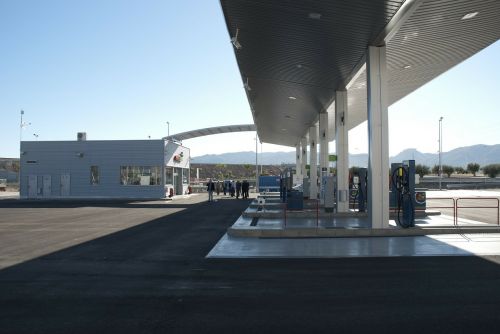 froet gas petrol station gasoline