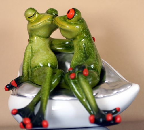 frogs gerardo pottery