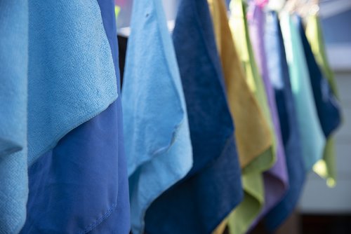 frühjahrsputz  clothes line  cleaning rags