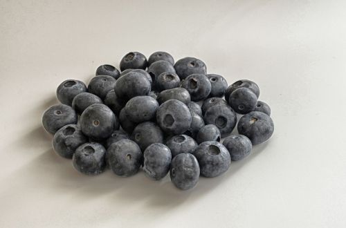 blueberries fruit table