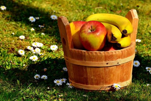 fruit bananas apple