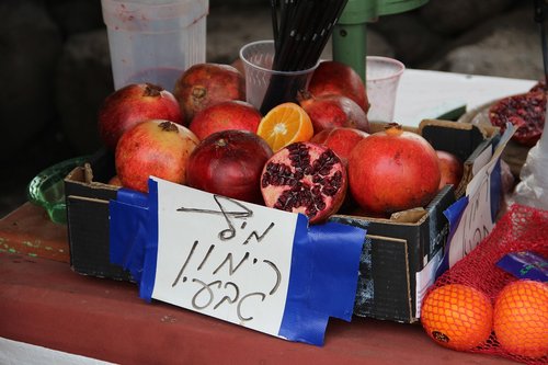 fruit  food  apple