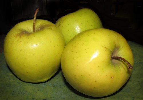 fruit  apple  food