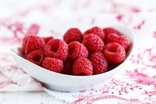 fruit  raspberries  berries