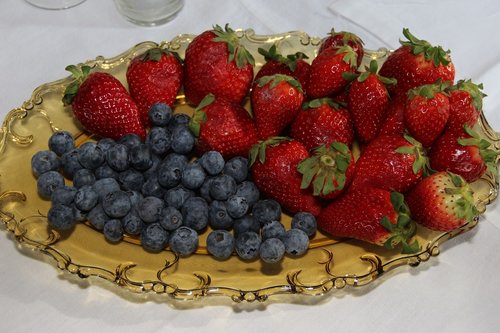 fruit  strawberries  food