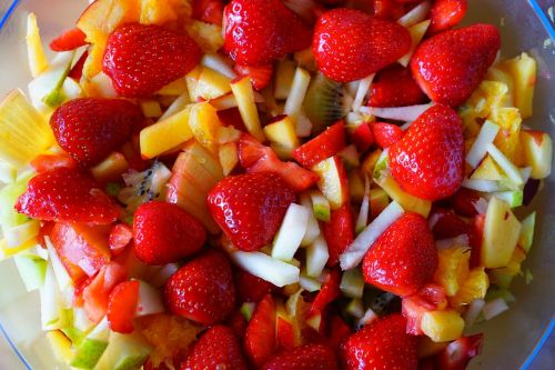 fruit salad fruits strawberries