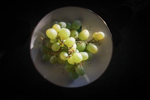 fruits food grapes