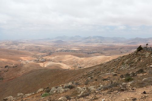 fuerteventura landscape rocky